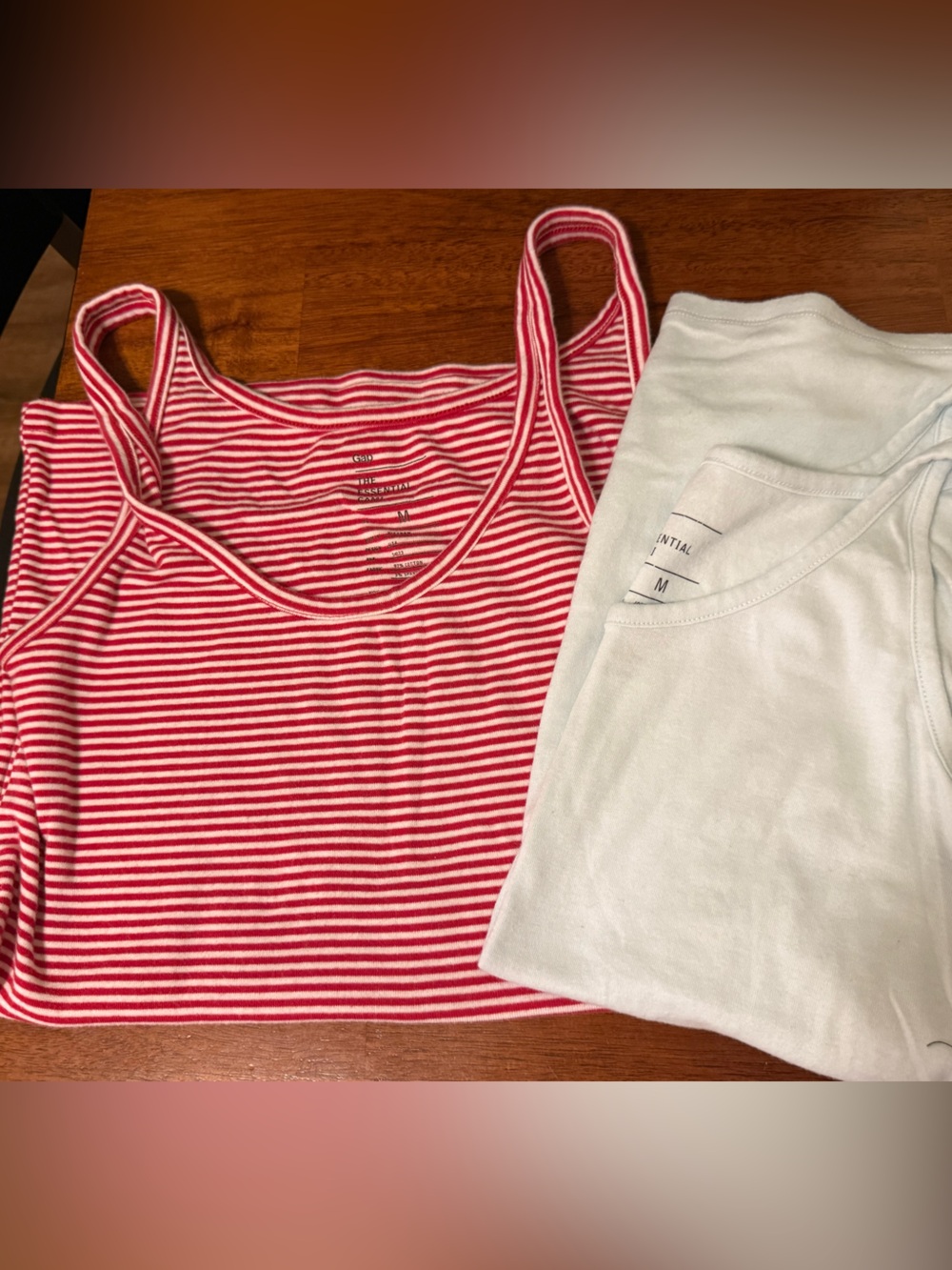 Gap women’s essential tanks 2 pack